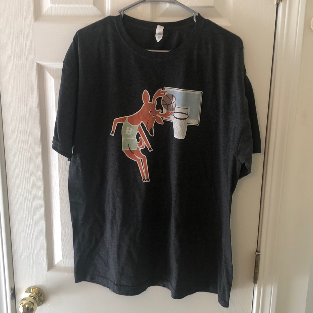 Milwaukee bucks old school t shirt.  XL